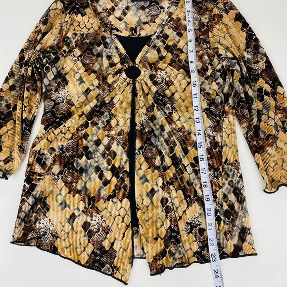 Brittany Black- 3/4 Sleeves-Brown-Medium Petite - Picture 2 of 7